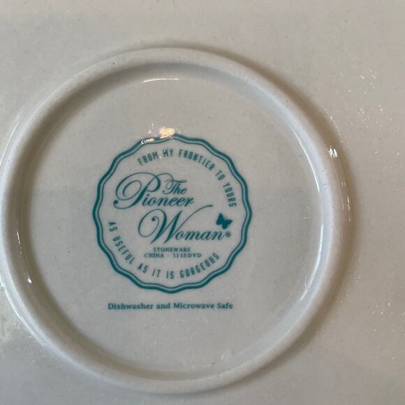 PIONEER WOMAN Cheerful Rose Holiday Cookie Recipe Sharing Plate Platter 12in RED - Picture 9 of 10